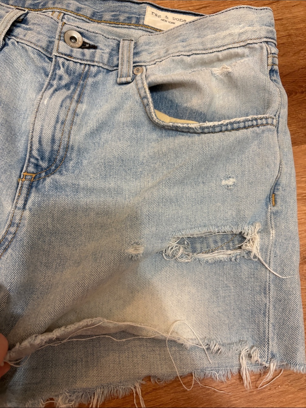 rag & bone Light Blue Distressed Denim Cutoff Shorts Size 26 - Picture 5 of 9